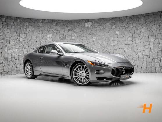 MASERATI GRANTURISMO 4.7 V8 GASOLINA SPORT MC SHIFT